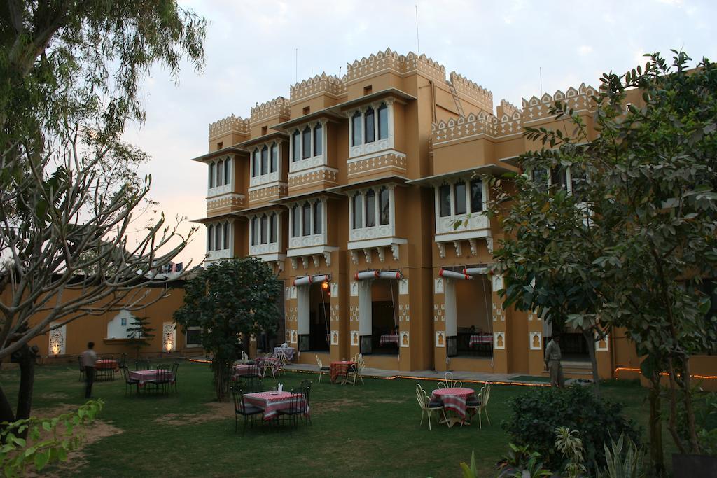 호텔 프라탑 팰리스 Chittorgarh 외부 사진
